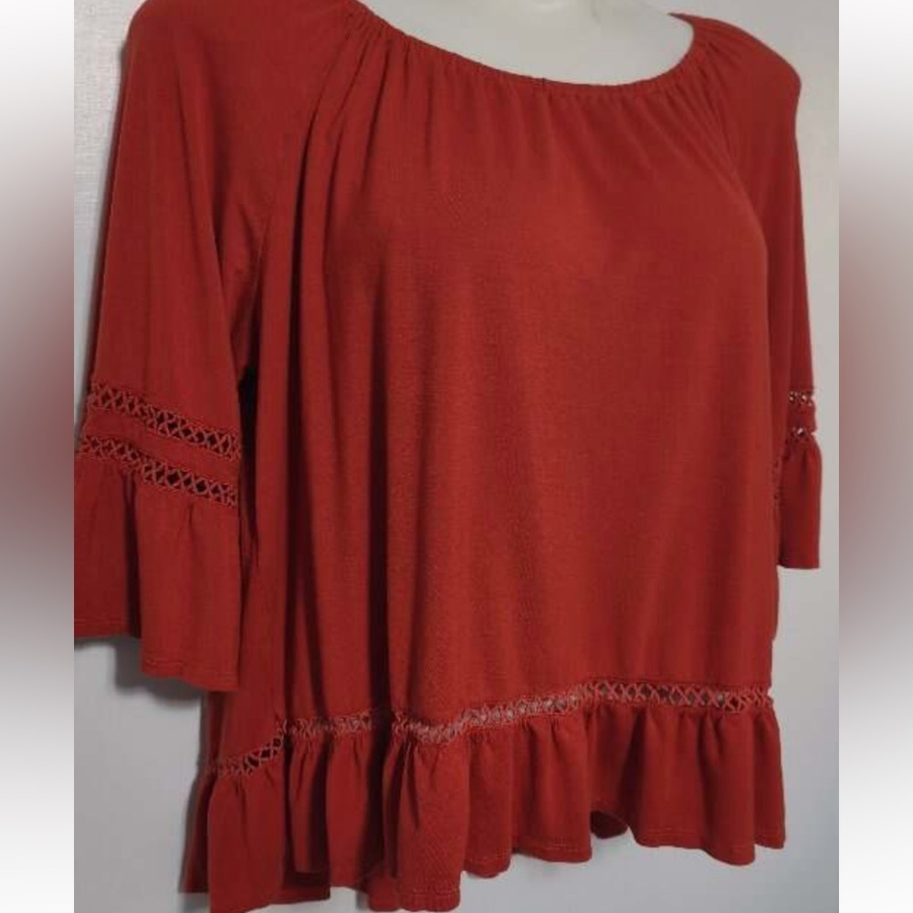 Elegant Studio jpr Terracotta Blouse with Crochet Accents On or Off Shoulder